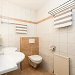 - Florian Hotel apartamentowy