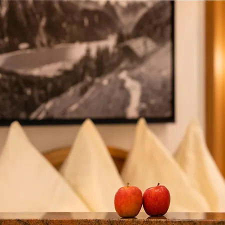 - Florian Lejlighedshotel