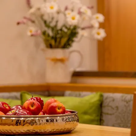 - Florian 蓬高圣约翰