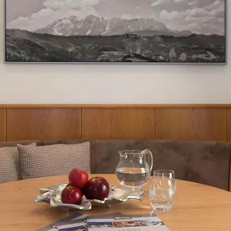 - Florian Sankt Johann im Pongau
