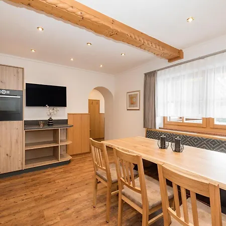 Aparthotel - Florian 3*
