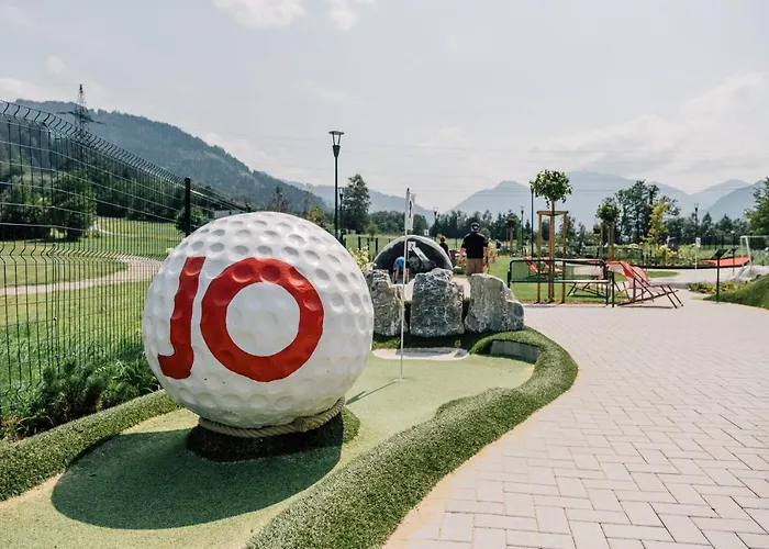 - Florian Aparthotel 3*