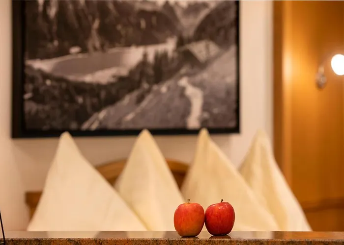 - Florian Aparthotel