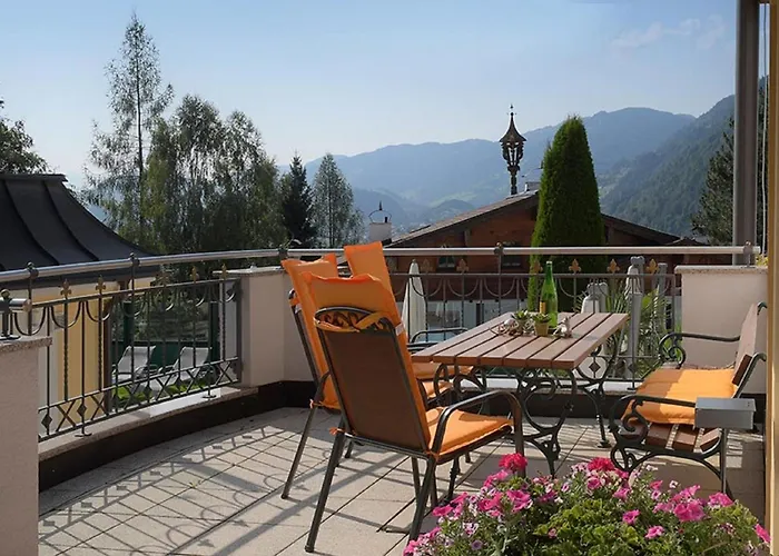 - Florian Aparthotel Sankt Johann im Pongau